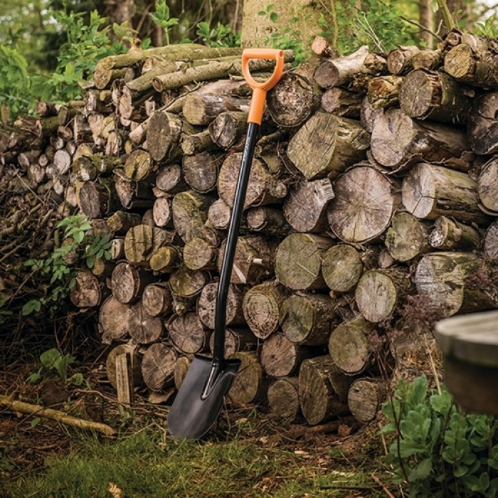 Πατόφτυαρο αιχμηρό Solid FISKARS 131413102