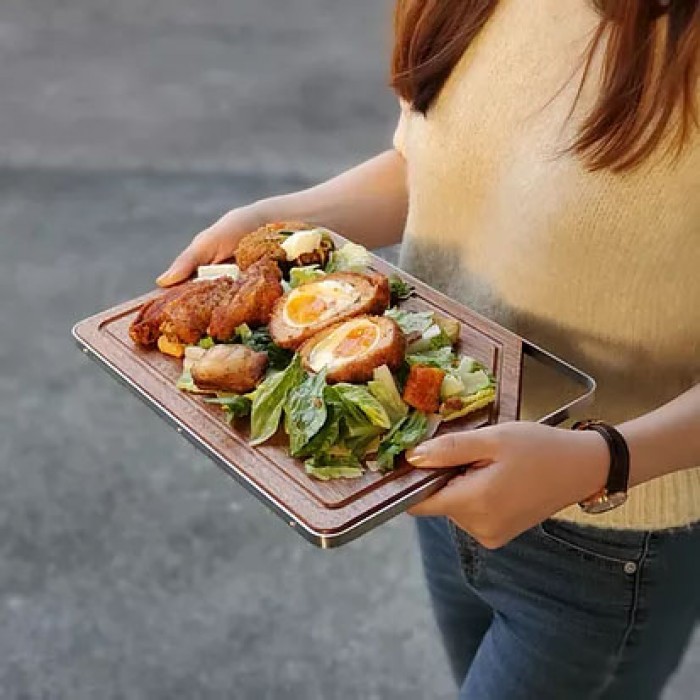 Ξύλο κοπής Hazuto με Διαστάσεις 329mm X 234mm από Ξύλο Sapele από το Κονγκό και με μονοκόμματο μεταλλικό πλαίσιο Τhe Ηazuto Βoard 304