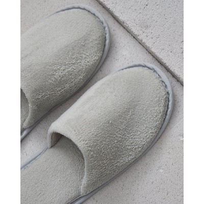 Κλειστές Βελουτέ Παντόφλες με Σκληρό Πάτο σε θήκη πουγκί Zane σε 2 Αποχρώσεις One Size (30x11cm) Γκρι