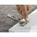 Μεντεσές BLUM CLIP TOP INSERTA με ενσωματωμένο φρένο 110° Ίσιος με πάτημα 16mm και έκκεντρο τακάκι σταυρό expando επινικελωμένος 71B3590