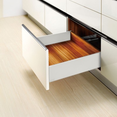 Συστήματα Συρταριών Διπλού Τοιχώματος με Φρένο DTC MAGIC-STAR PLUS K ύψος 12.6cm και βάθος 50cm Λευκό HD12500A17XE29