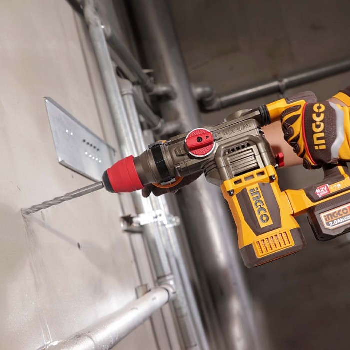 Πιστολέτο Περιστροφικό Κρουστικό Σκαπτικό Μπαταρίας 42V Li-Ion INGCO CRHLI422882E