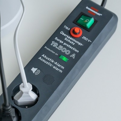 Πολύμπριζο 6 Θέσεων με Προστασία από Υπέρταση και Ακουστικό Προειδοποιητικό Σήμα - Διακόπτης και 3m Καλώδιο Secure-Tec Power Strip 6 brennenstuhl® 