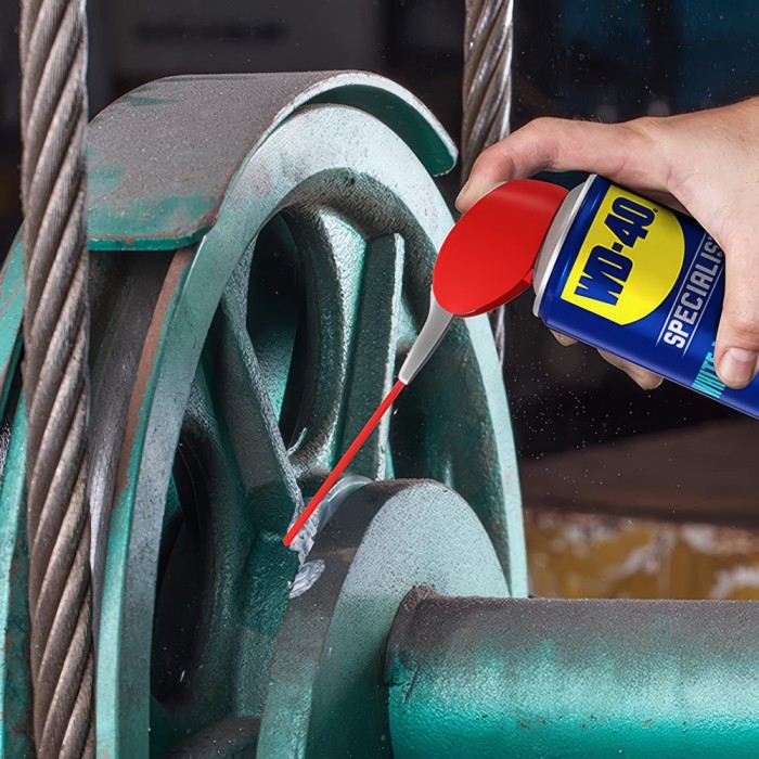 WD-40 σπρέι λευκού γράσου Specialist White Lithium Grease 400ml 202040120