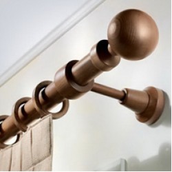 Ξύλινα κουρτινόξυλα