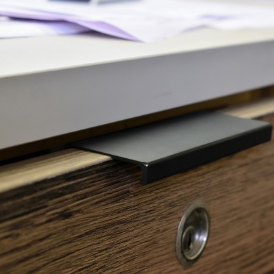 Λαβή επίπλου Χωνευτή Varial 1008 Μαύρο Ματ