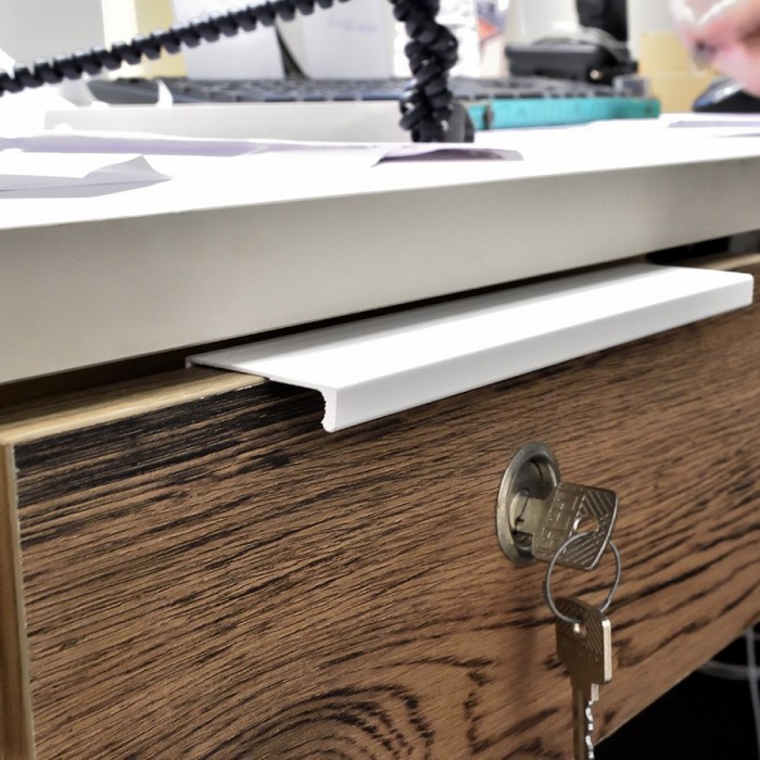 Λαβή επίπλου Χωνευτή Varial 1008 Λευκό Ματ