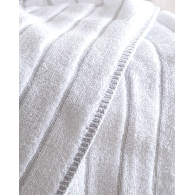 PYRAMID - ΠΕΤΣΕΤΑ 100% ΒΑΜΒΑΚΙ ZERO TWIST 530gr ΛΕΥΚΟ ΧΕΡΙΩΝ (30X50)